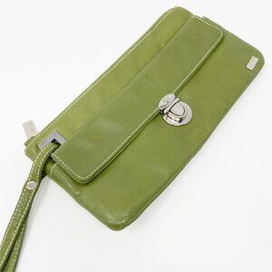 PERLINA | Green Leather Zip Top  Wristlet
